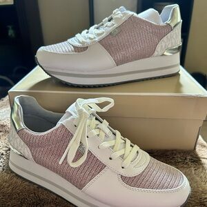 New in box. Michael Kors Monique Glitter Chain Mesh Sneakers